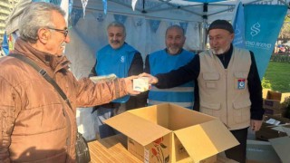 Denizlide binlerce vatandaşa kandil ikramı yapıldı