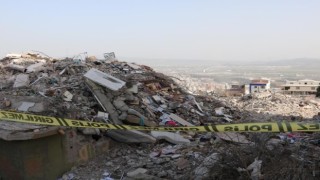 Deprem soruşturmasında tutuklanan eski belediye başkanı tahliye edildi