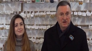 Depremden Zarar Gören Esnaf Ayağa Kaldırılıyor