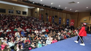 Dilovasında çocuklar doyasıya eğlendi