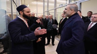 Dışişleri Bakanı Fidan, Arnavutlukta Namazgah Camiini ziyaret etti