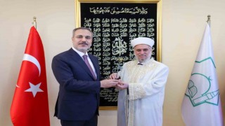 Dışişleri Bakanı Fidan, Bulgaristanda Kadı Seyfullah Efendi Camiini ziyaret etti
