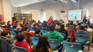 Diyarbakırda öğrencilere uzay bilimleri semineri