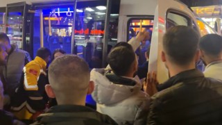 Diyarbakırda yaya ve özel halk otobüsü şoförü kurşunların hedefi oldu
