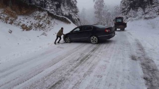 Doğa harikası Abantı görmek isterken yolda kaldılar