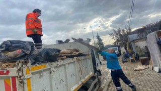 Efeler Belediyesinden Ilıcabaşı Mahallesine yardım eli