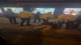 Ehliyetsiz sürücü ve arkadaşının polise mukavemeti pahalıya mal oldu