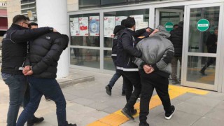 Elazığda 2 uyuşturucu taciri tutuklandı