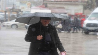 Elazığda kar yağışı başladı