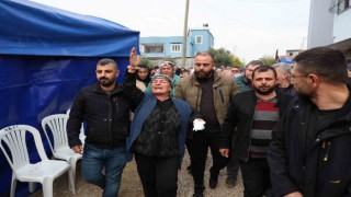 Elektrikli soba faciasında hayatını kaybeden anne, baba ve ikiz çocukları toprağa verildi