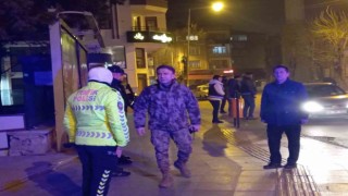 Emniyet Müdürü Pehlivan, polisler ve vatandaşların yeni yılı kutladı