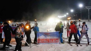 Erciyeste 2024 meşaleler ile karşılandı