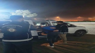 Erzincanda 22 düzensiz göçmen yakalandı, 2 organizatör tutuklandı