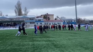 Erzurumda maç sonunda arbede