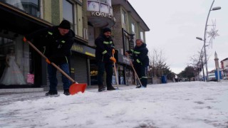 Erzurumda soğuk hava ve kar etkili oluyor