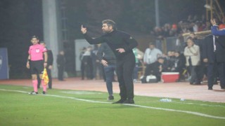 Erzurumspor Teknik Direktörü Hakan Kutludan duygu dolu çağrı