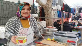 16 senedir ev yemekleri yapan iş kadınına depremde engel olamadı