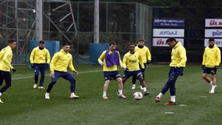 Fenerbahçe, Gaziantep Futbol Kulübü maçı hazırlıklarına başladı