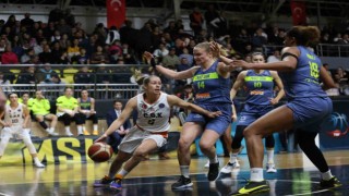 FİBA Kadınlar Avrupa Ligi: Çukurova Basketbol: 56 - USK Prag : 77