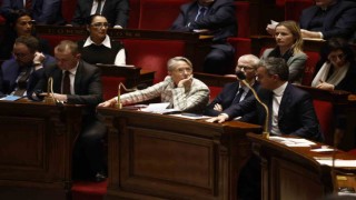 Fransa Başbakanı Elisabeth Borne istifa etti