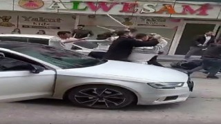 Gaziantepte sokakta çıkan kavgada sandalyeler ve sopalar havada uçuştu