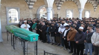 Genç güreşçi gözyaşları arasında toprağa verildi
