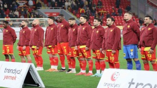 Göztepe, Çorumda frene bastı