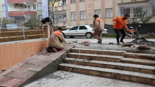 Haliliye Belediyesi engelli rampası talebine kayıtsız kalmadı