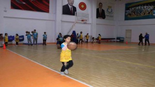 Haliliyede sporcu nesil yetişiyor