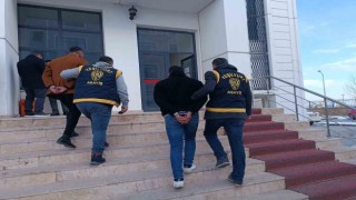 Malatya’da Hasarlı binalara dadanan hırsızlar yakalandı