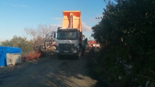 Hatay'da 3,5 kilometrelik yol beton asfaltla yenilendi