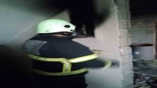 Hatayda bir evin elektrik panosunda yangın çıktı
