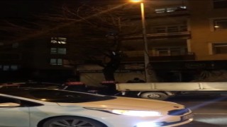 Hırsız Örümcek Adam gibi tırmandığı balkonda yakayı ele verdi