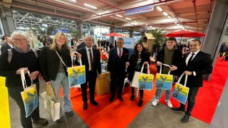 Hollandada Kemere büyük ilgi