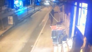 İstanbulda dehşet anları kamerada: Kurşun yağdırdığı şahsın üzerinden çelik yelek çıktı