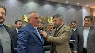 İYİ Parti önceki dönem il ve ilçe başkanları AK Partiye katıldı