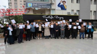 Adana İyi Parti'de toplu istifa