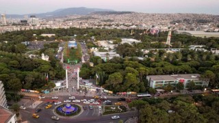 İZKİTAP baharın coşkusuyla Kültürparkta