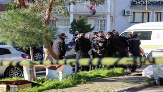 İzmirde korkunç olay: Eşini yaraladı, çocuğunu ve kayınvalidesini öldürüp intihar etti