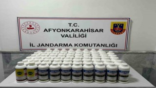 Jandarma 68 litre kaçak zirai ilaç ele geçirdi