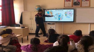 Jandarmadan çocuklara çevre bilinci eğitimi