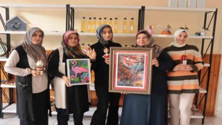 Kadınlar güçlerini birleştirdi, üretime geçti