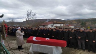 Kalbine yenik düşen uzman çavuş toprağa verildi