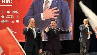 Karadenizli sanatçı Davut Güloğlu, Düzceden Belediye Başkan Adayı oldu
