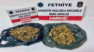 Kargo paketinden uyuşturucu çıktı