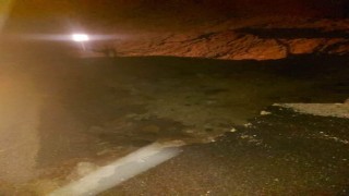 Kastamonuda heyelan: Cide-İnebolu yolu ulaşıma kapandı