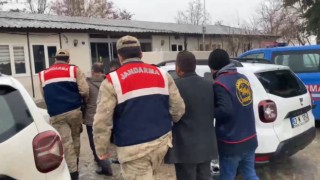 Kasten adam öldürme suçundan aranan zanlılar yakalandı