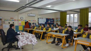 Kaymakam Yılmazdan sınava girecek öğrencilere motivasyon