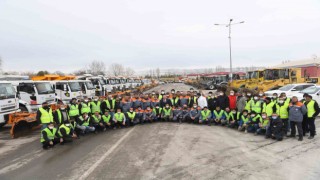 Kayseri Büyükşehir, karla mücadele için teyakkuzda