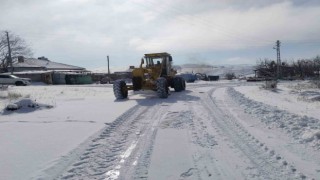 Kayseride ulaşıma kapanan 273 mahalle yolu açıldı